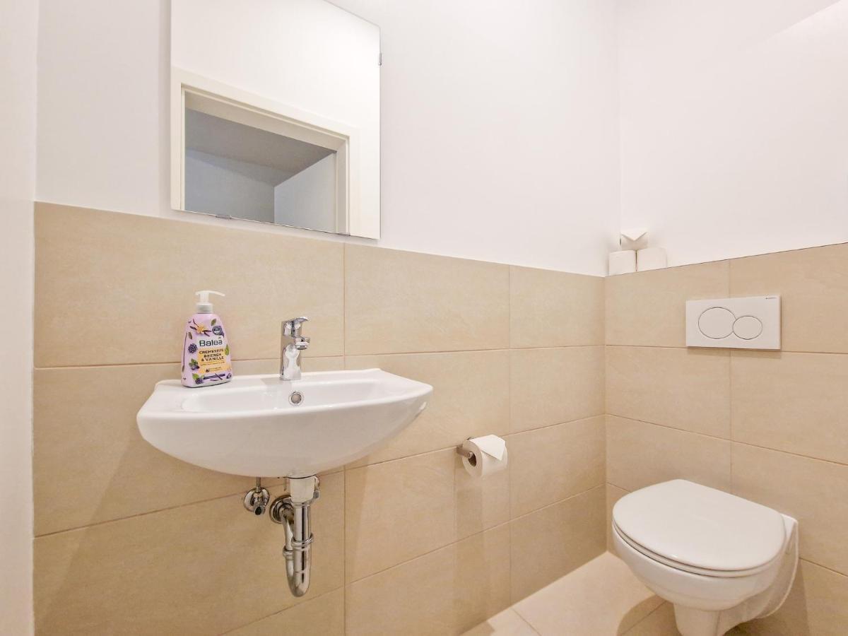 Raj Living - 1 Or 3 Room Apartments - 20 Min Messe Dus And Old Town Dus Düsseldorf Zewnętrze zdjęcie